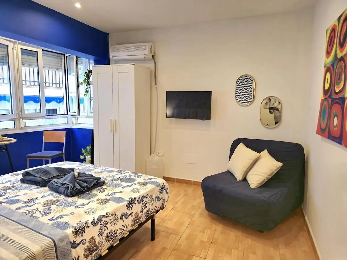 Nogalera Begona A Modern Studio In The Center Of Torremolinos 0*,